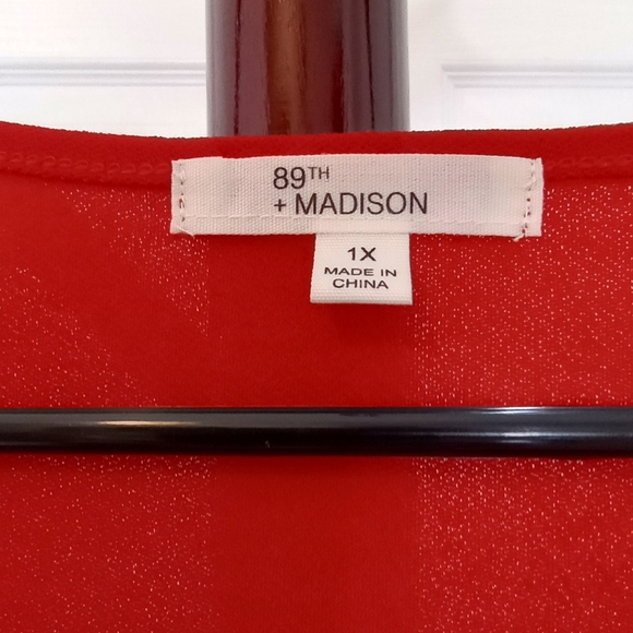 89th & Madison Blouse - Picture 3 of 3